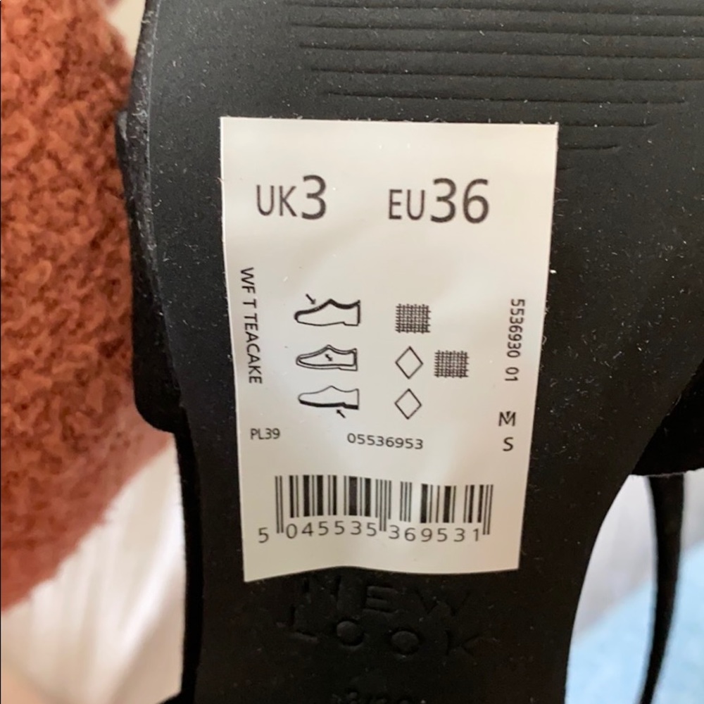ASOS Platform Heels - Picture 5 of 6